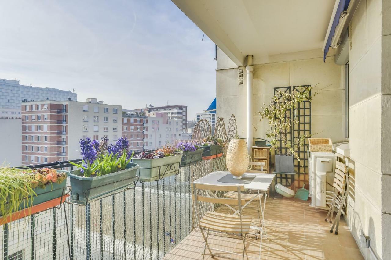 Charming Apartment With Terrace By Weekome Parijs Buitenkant foto