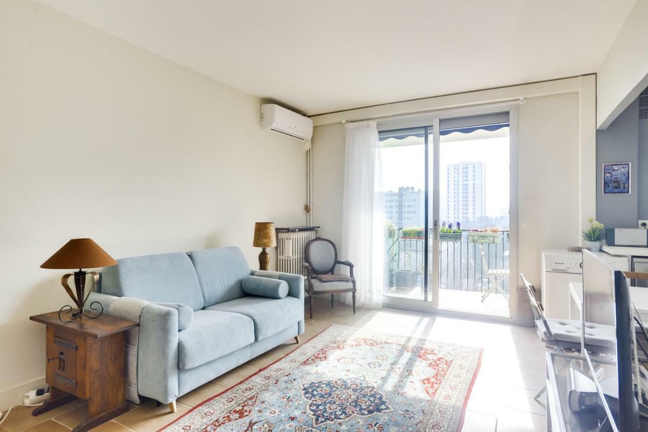 Charming Apartment With Terrace By Weekome Parijs Buitenkant foto